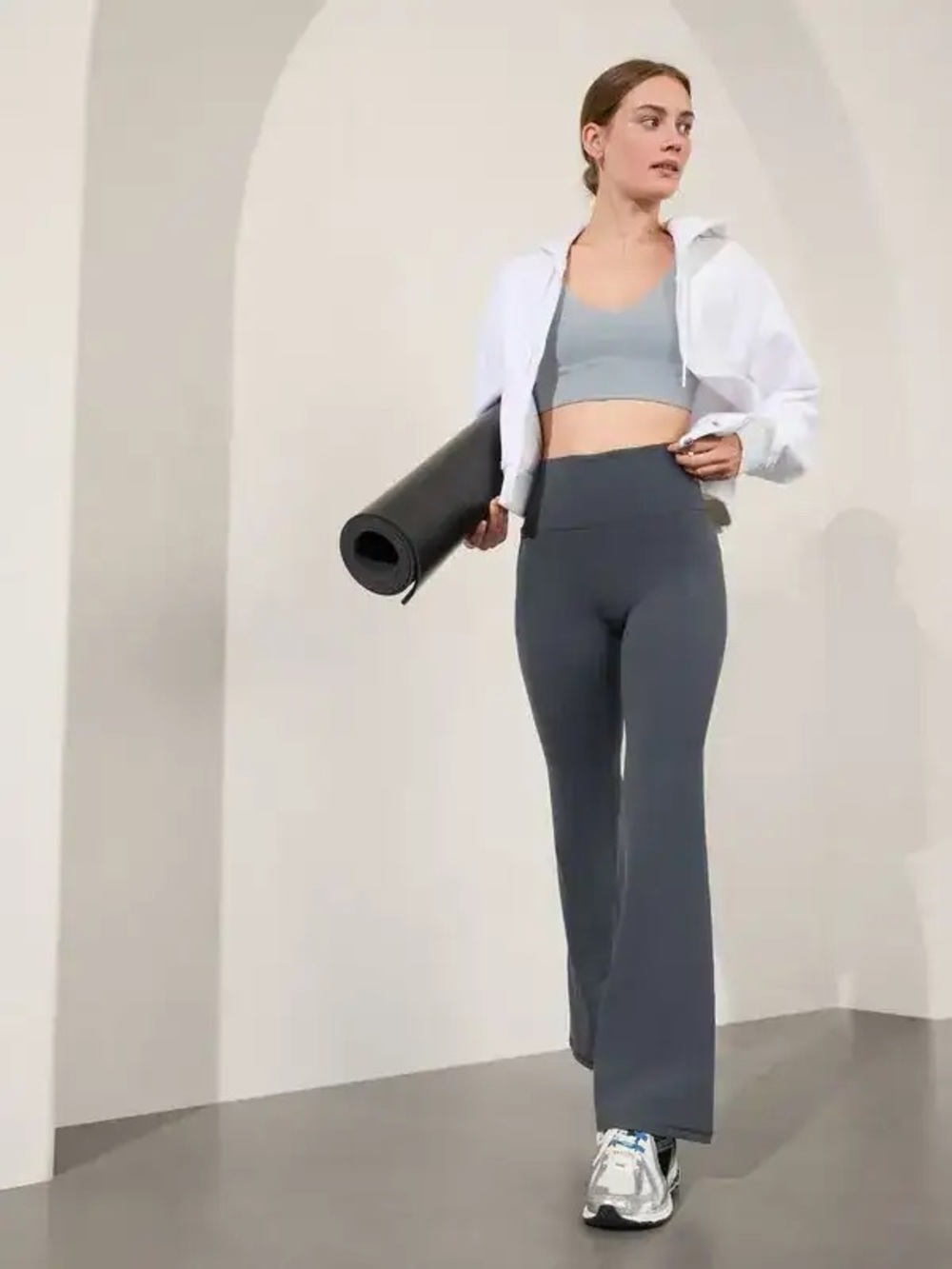Athleta Salutation Stash Flare Pant Size 1X